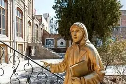 خانه پروین اعتصامی؛ میزبان مهمانان نوروزی تبریز
