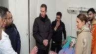 الأسد یزور المصابین جراء الزلزال فی مشفى تشرین الجامعی باللاذقیة