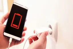 ۵ باور اشتباه درباره حفظ شارژ موبایل