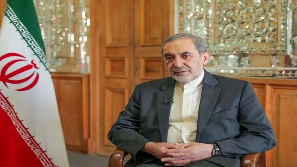 ولایتی پیشنهاد تغییر نام جشنواره فجر را داد