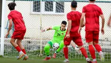 امبایه نیانگ قید حضور در لیگ برتر ایران را زد