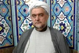 اینکه می‌گویند احمدی‌نژاد در جامعه طرفدار دارد، فضاسازی رسانه‌های نزدیک به خودش است/ مقتدای احمدی‌نژاد مصدق و کوروش است