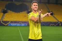 النصر در حال باختن ستاره‌های خارجی