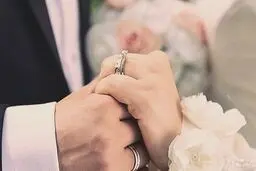 ازدواج مثلا  آسان!
