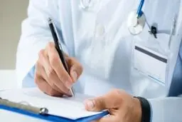تعرفه ویزیت پزشکان در سال ۱۴۰۱ اعلام شد