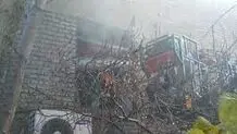 ۲ آتش‌نشان در حادثه خیابان امیرکبیر مصدوم شدند