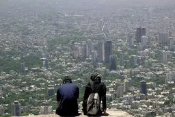 جامعه ایران با «نابسامانی جنسی» روبرو شده است
