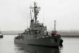 ناوگروه ۱۰۳ نیروی دریایی ارتش در منطقهٔ سوم نداجا پهلو گرفت