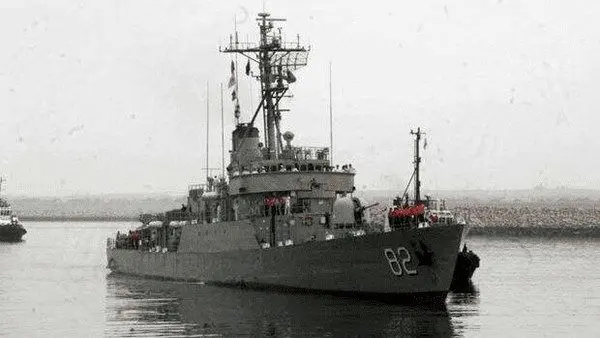 ناوگروه ۱۰۳ نیروی دریایی ارتش در منطقهٔ سوم نداجا پهلو گرفت