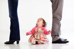 لزوم بازنگری در سن حضانت دختران