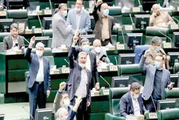 تلاش تندروها برای خروج ایران  از  NPT
