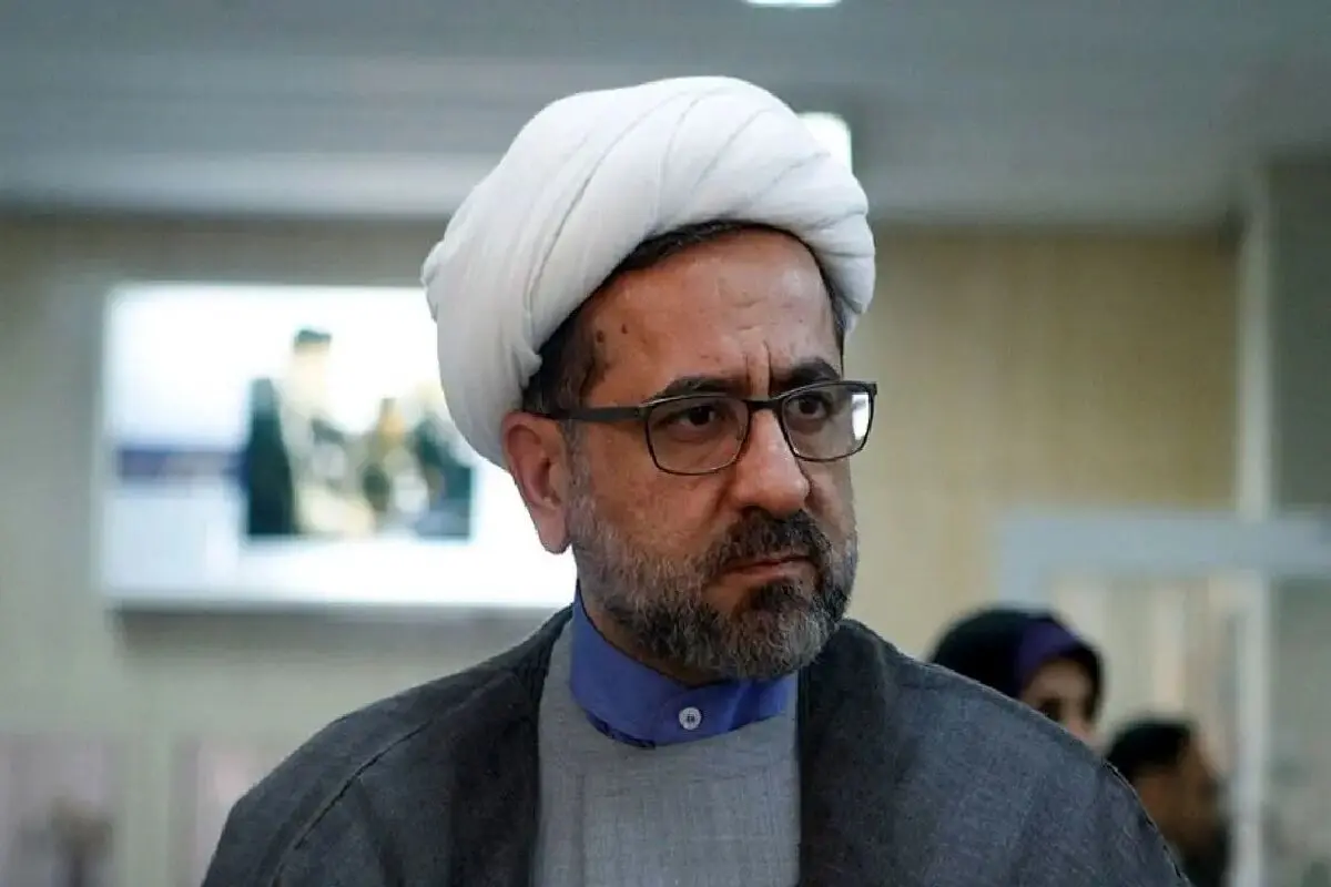 نقص‌های جمهوری اسلامی را به پای اسلام و روحانیت می‌نویسند

