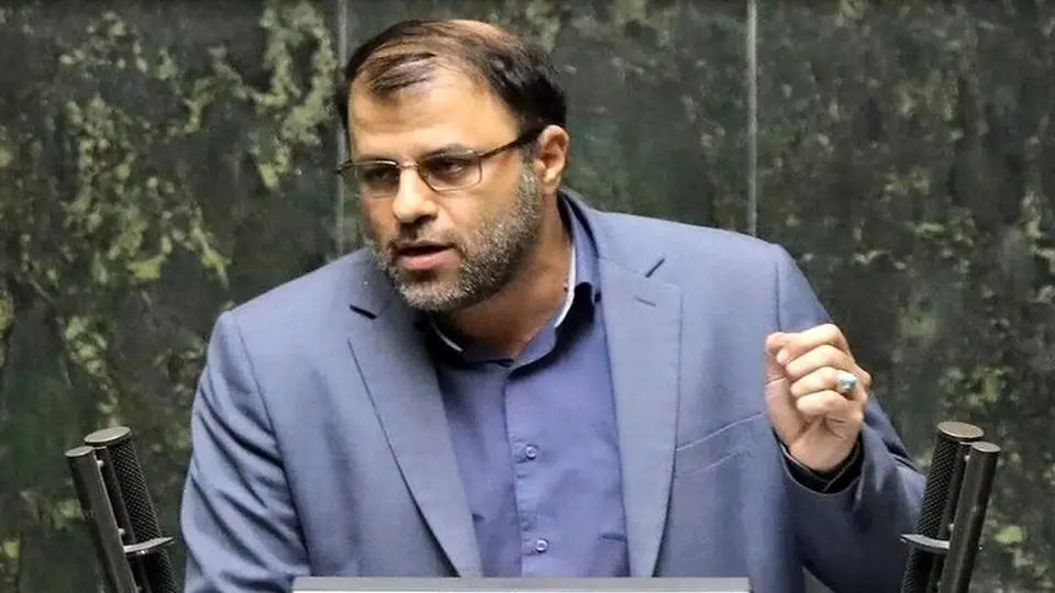 بانک پاسارگاد ۷۴ درصد از تسهیلاتش به اشخاص وابسته بوده است