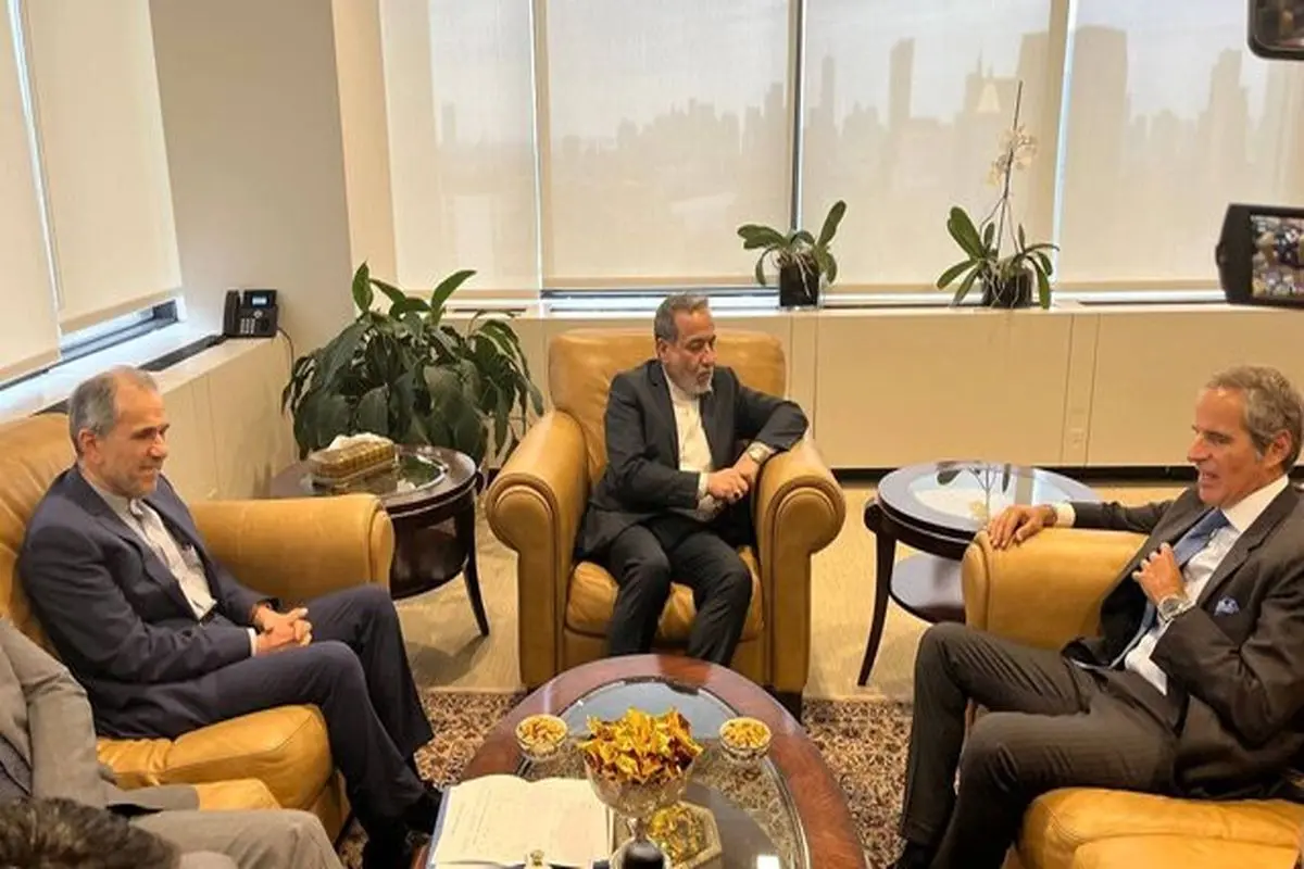 جزئیات دیدار عراقچی و گروسی