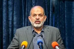  مرزهای مشخصی برای فعالیت «کولبران» در نظر گرفته شده / ساماندهی «کودکان کار» در حال پیگیری است/ «معتادین متجاهر» از سطح شهر جمع آوری شدند

