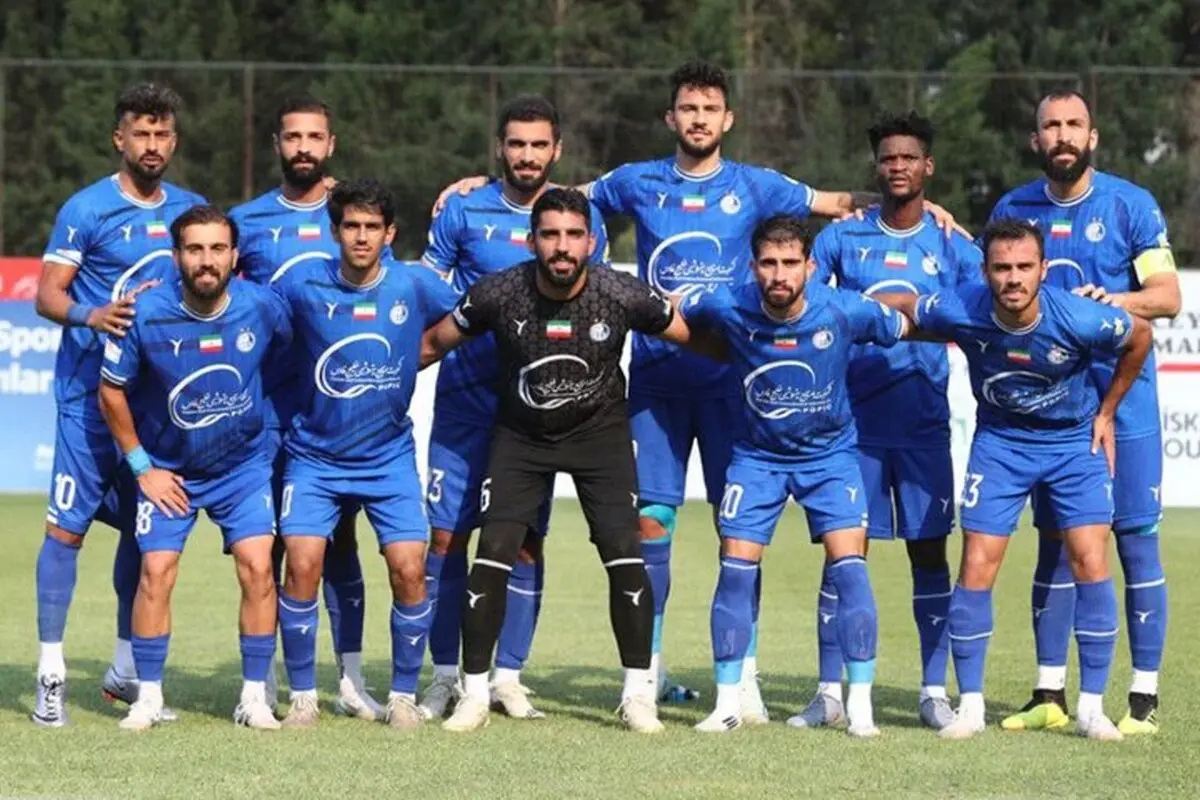 رونمایی از پیراهن جدید تیم استقلال+ عکس