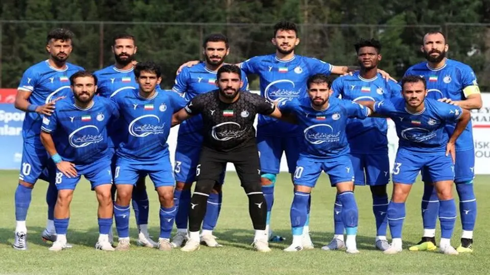 رونمایی از پیراهن جدید تیم استقلال+ عکس