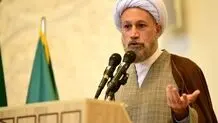 امام جمعه شیراز: زمینه گناه در فضای مجازی به شدت فراهم است