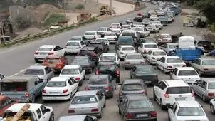 آخرین وضعیت راه های شمالی / ترافیک سنگین در جاده چالوس و هراز 