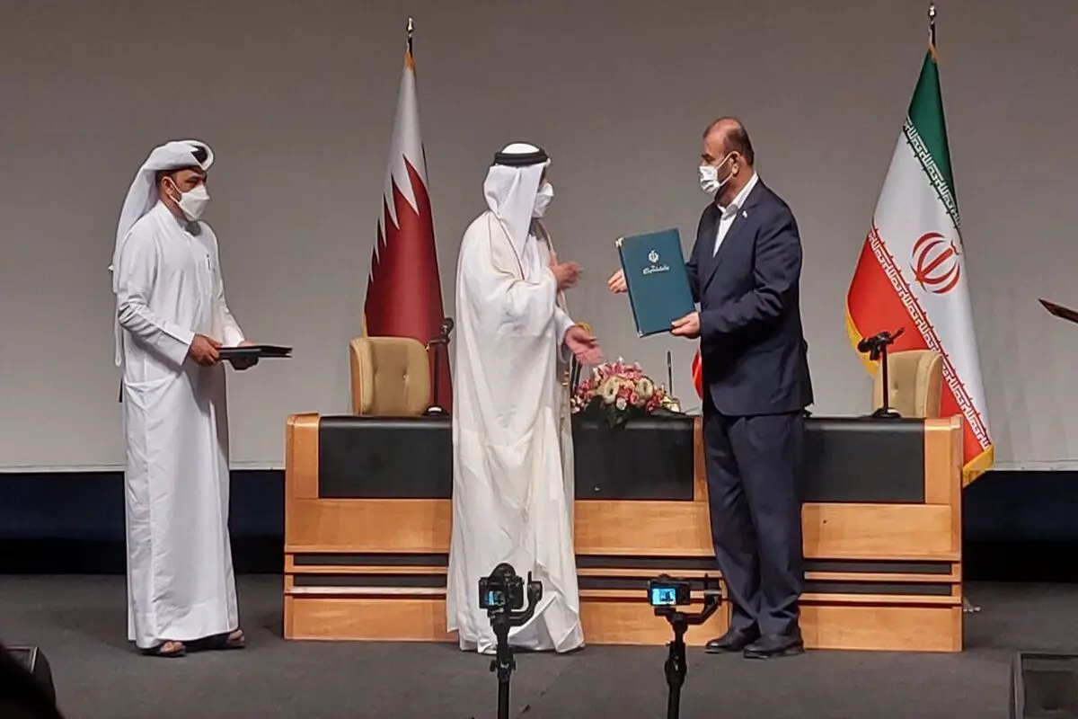 ایران وقطر توقعان وثائق التعاون المشترک حول موندیال قطر 