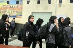 ورود زنان فوتبالیست به ایران+ عکس