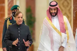 تمجید شهباز شریف از خویشتنداری قابل توجه عربستان در مواجهه با بحران جاری