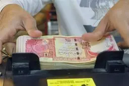 ارز اربعین بدون محدودیت شد/تعیین ۷۴ شعبه و باجه پست بانک در استان مرکزی برای پرداخت ارز اربعین