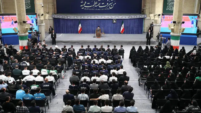اصلاً شما چه کاره هستی؟!

