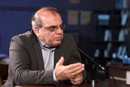 عبدی: روزگاری شده که بدیهیات اسلامی مطرح‌شده از سوی برخی وعاظ و حتی امامان جمعه «نیازمند اصلاح» است
