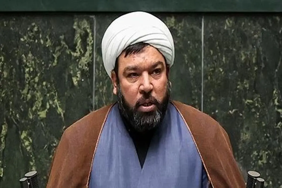  رای جمع کردن با تبلت و هدیه در شأن مجلس انقلابی نیست