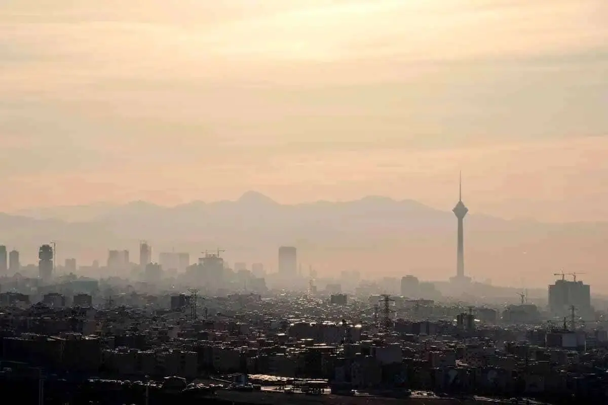 هوای تهران برای همه آلوده شد
