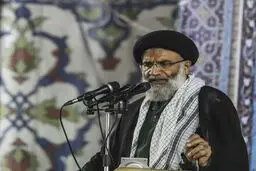 امام جمعه اهواز: جوانان اول ازدواج کنند، بعد درباره اشتغال تصمیم‌گیری شود