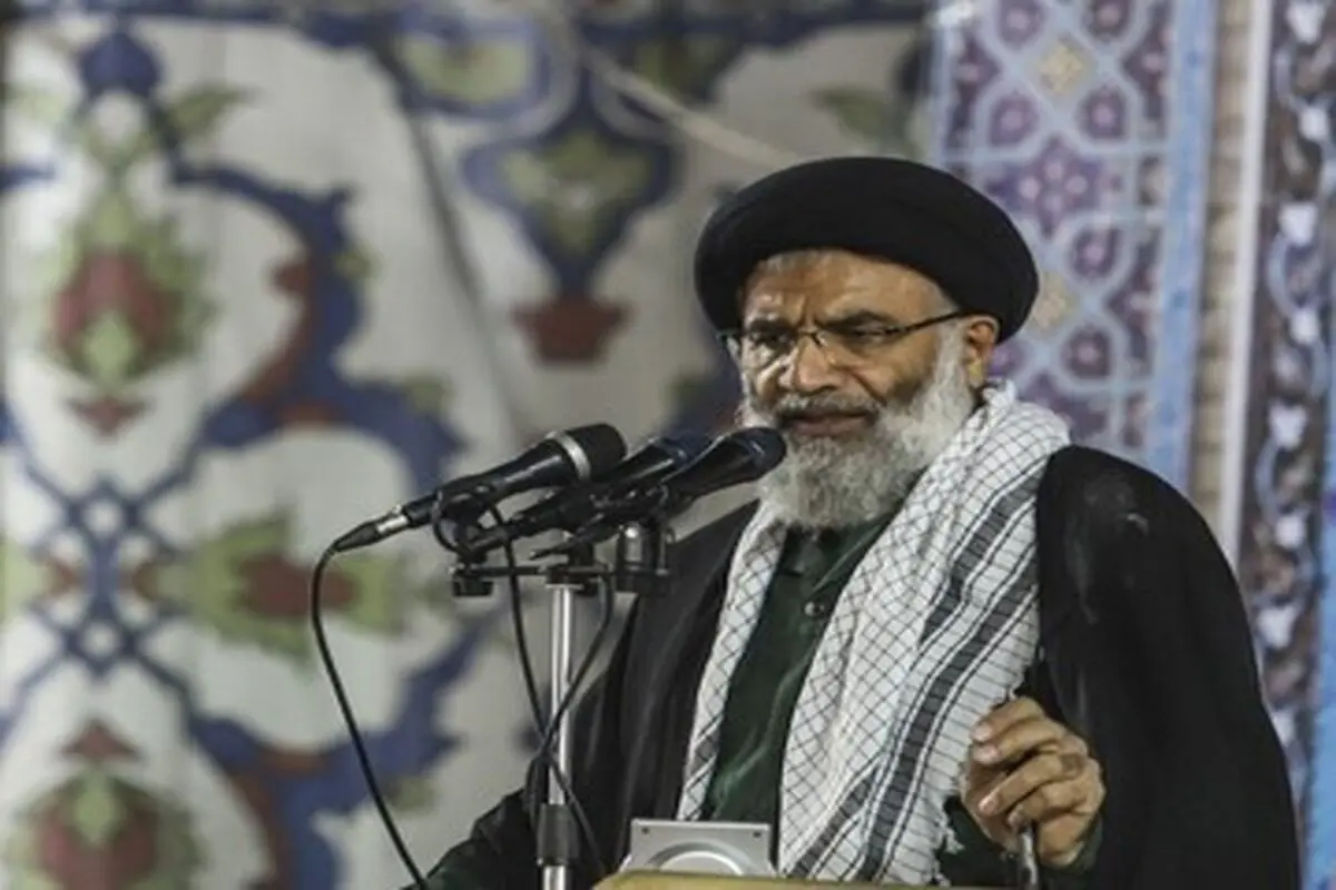 امام جمعه اهواز: جوانان اول ازدواج کنند، بعد درباره اشتغال تصمیم‌گیری شود