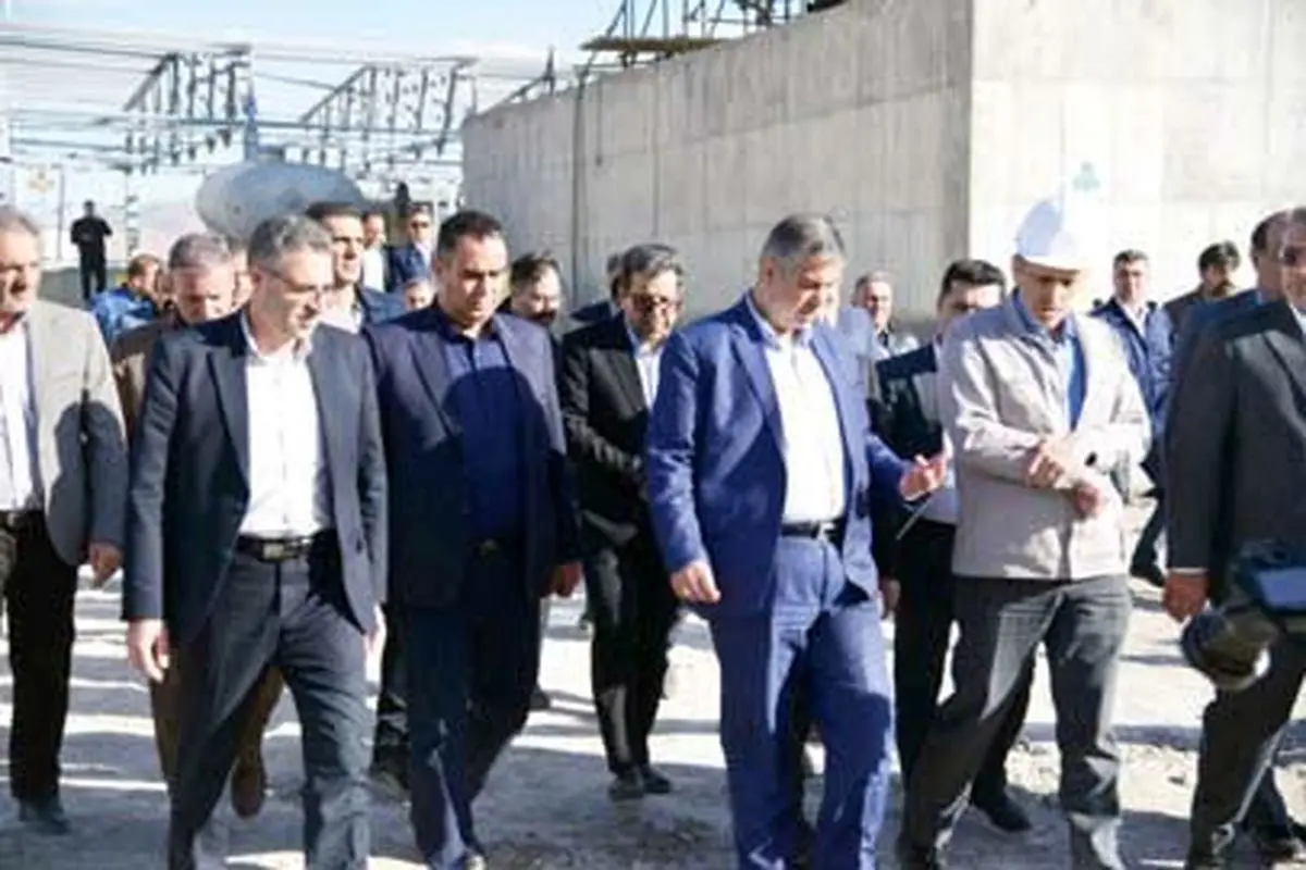 بازدید استاندار مرکزی از پروژه کارخانه کربن صنعت امیر‌کبیر

