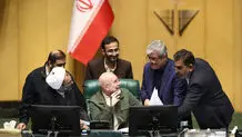 عکسی که فارس از قالیباف در جلسه علنی مجلس منتشر کرد