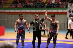 قمه‌کشی علیه داور بین‌المللی کشتی ایران در نهاوند