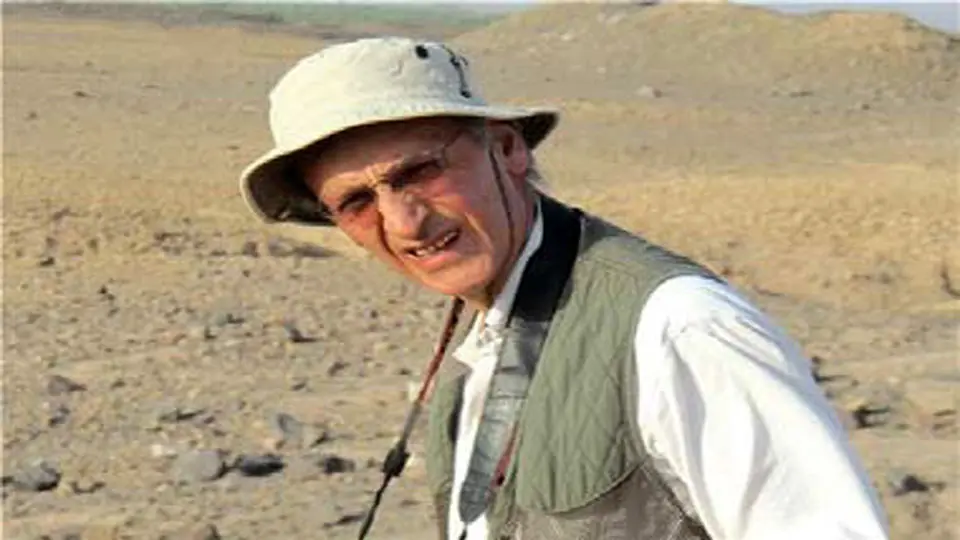 باستانشناس وطنپرست