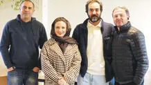 خواندن و شنیدن قصه

