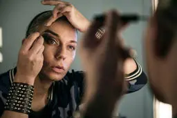 انگ انحراف، رنج دیگری بودن
