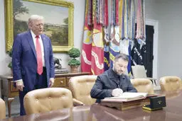 جنگ سایه‌ها علیه روسیه
