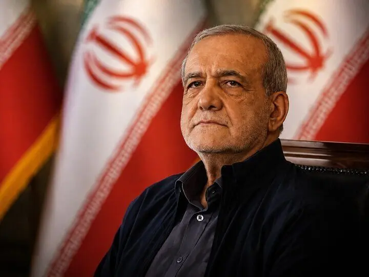 پزشکیان: دیپلماسی منطقه‌ای باید ابزار واقعی برای جلوگیری از تشدید تنش باشد