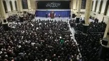 تصاویر مردمی که به دیدار رهبر انقلاب آمدند+ عکس