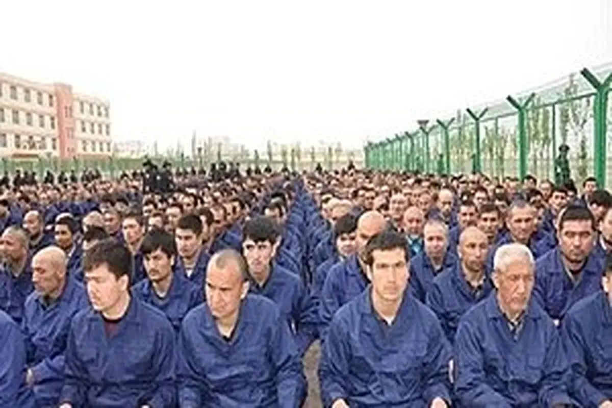 فرار از چین

