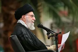 تصویری از علی لاریجانی و حسن روحانی در کنار هم در جلسه با رهبر انقلاب

