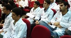 کلاس های دانشگاه‌های علوم پزشکی حضوری می شود/ دانشجویان می توانند مرخصی بگیرن