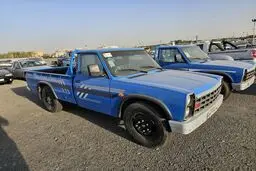 اختلاف قیمت کارخانه و بازار آزاد وانت نیسان +جدول