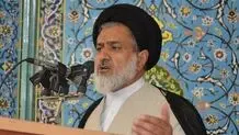 امام جمعه گچساران: اگر مسئولین نتوانند مسئله کشف حجاب زنان را منطقی حل کنند آتش به‌اختیار وارد عمل می‌شویم