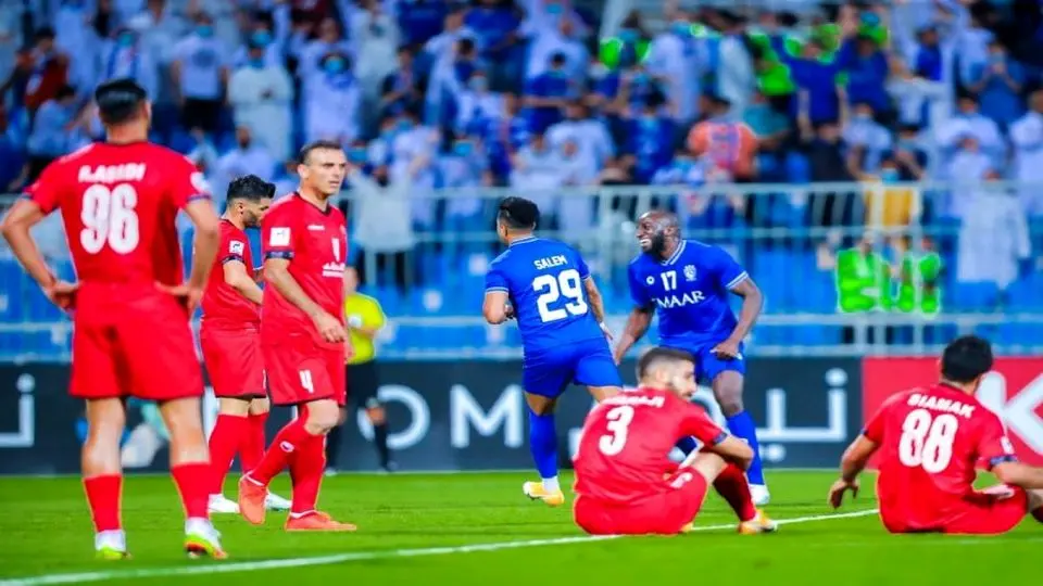 رنگ لباس پرسپولیس مقابل الهلال