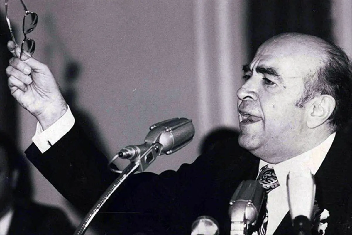 روایت رفیق دوست از بازداشت هویدا و ملاقاتش با او در زندان قصر/ ویدئو

