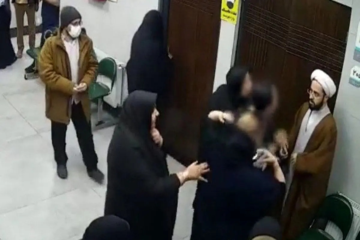 تحلیل متفاوت از درگیری یک روحانی و زن جوان در قم
